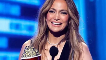 Jennifer Lopez shares special message for fans