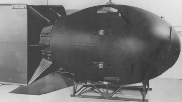 A generator named Snap-19C weighing 13 kg. A generator named Snap-19C weighing 13 kg.