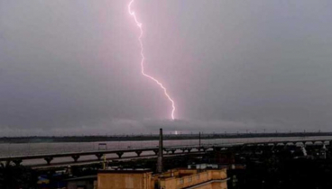 Lightning strikes kill 33 people in eastern India