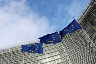 EU, Canada to deepen ties with new security pact