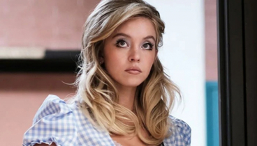 Sydney Sweeney sells ‘hotness’ in new post