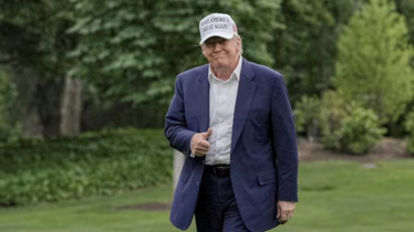 Trump considers new sanctions on Russia