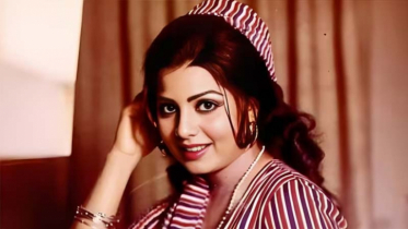 Popular singer and actress Sulakshana passes away Popular singer and actress Sulakshana passes away