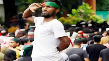 Rickshaw puller buys NCP nomination form