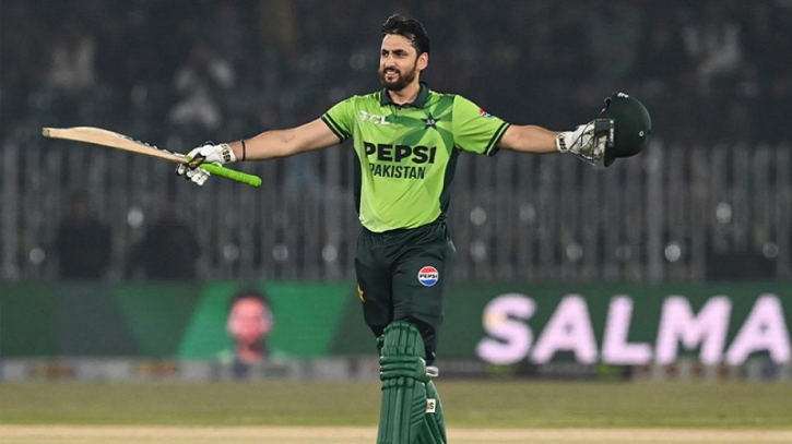 Salman breaks Dravid-Dhoni record