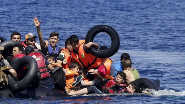 Seven migrants die in boat sinking off Turkish coast