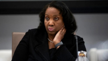 Trump temporarily blocked from firing Fed governor