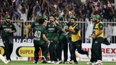 Pakistan to bat against Oman after winning the toss