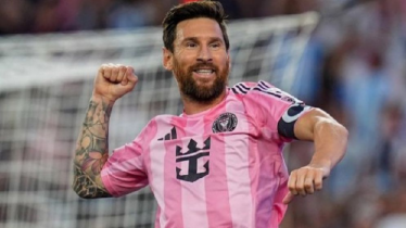 Messi’s rookie card sells for record price