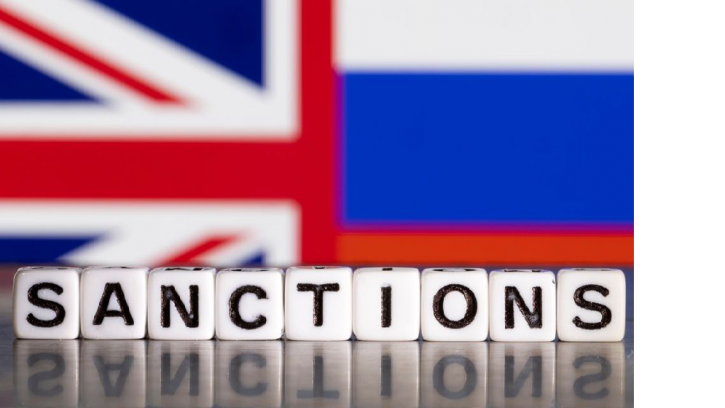 UK extends sanctions against Russia