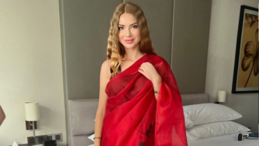 Pop star Otilia is coming to Dhaka again