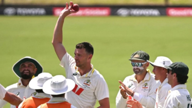 Hazlewood’s milestone by knocking out the Shanto-Mirage Hazlewood’s milestone by knocking out the Shanto-Mirage