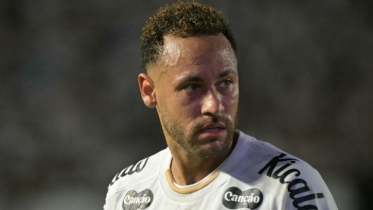 Neymar tells fans to stay home