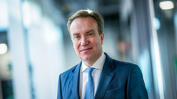 World Economic Forum CEO resigns