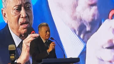 Politicians have the responsibility to build public trust