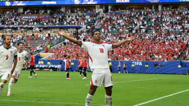 England Reach World Cup Semi-finals