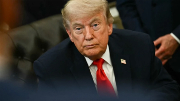 Trump risks new escalation of Iran attacks