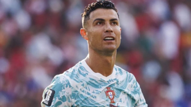 Ronaldo fulfills the wish of a child who lost a leg