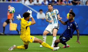 Argentina Survive Cape Verde Scare to Reach World Cup Round of 16