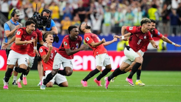 Egypt Beat Australia on Penalties to Reach World Cup Round of 16