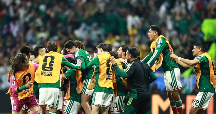 Mexico End 40-Year Wait for World Cup Knockout Win, Reach Last 16