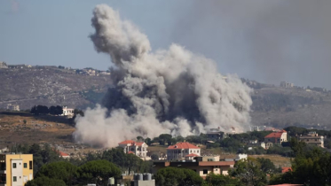 Israeli airstrikes break ceasefire, killing at least 5 Israeli airstrikes break ceasefire, killing at least 5