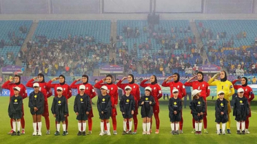 Iran tells female footballers to return home