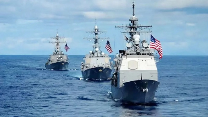 Iran threatens to sink US warship if it approaches Hormuz