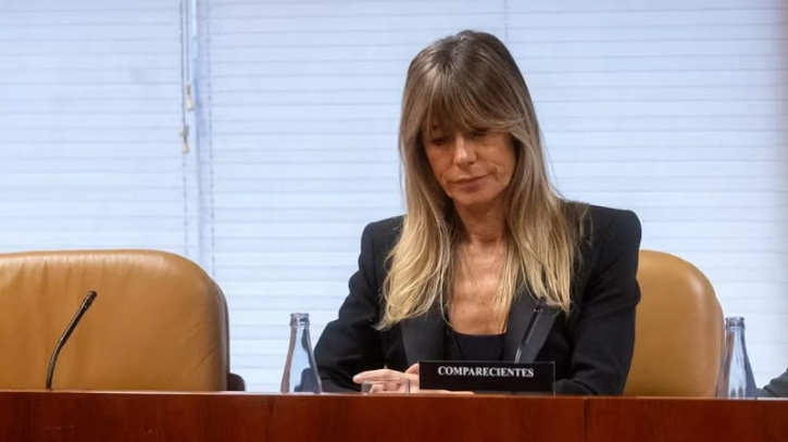 Spanish Prime Minister’s Wife Faces Travel Ban Amid Corruption
