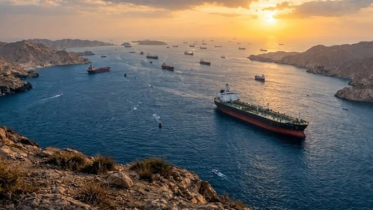 Iran Tells US: Strait of Hormuz Could Open in 7 Days If Condition