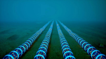 Would the global internet come to a standstill if undersea cables