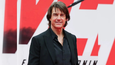 Tom Cruise to Receive Lifetime Achievement Award for Contribution Tom Cruise to Receive Lifetime Achievement Award for Contribution