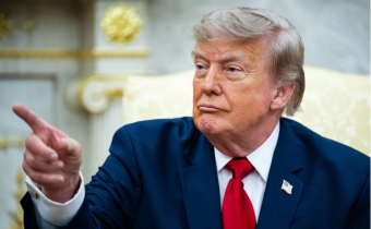 Trump says he would consider pardoning administration members