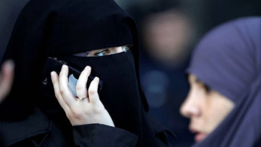 Portugal passes ’burqa law’, bans covering face in public