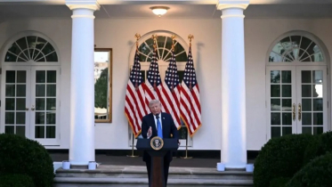 Iranians can’t even go to the bathroom without us watching: Trump