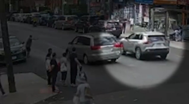 Surveillance video shows off-duty NYPD officer’s dramatic rescue