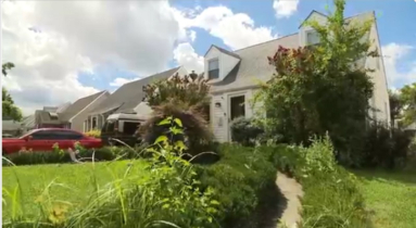 Bayside neighborhood ’uneasy’ after alleged squatter moves in